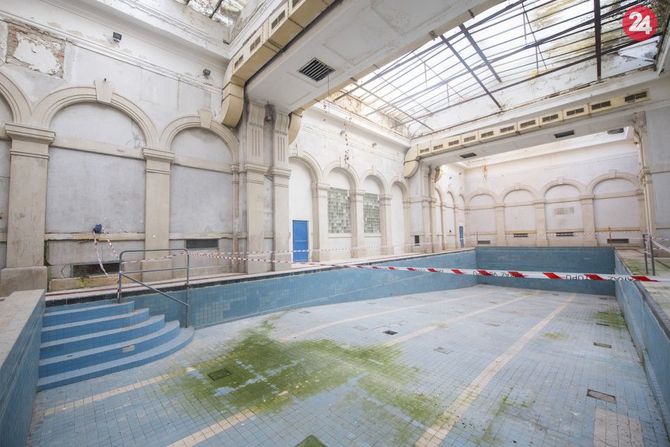 Ilustračný obrázok k článku Mesto pozýva na prehliadku priestorov bývalých kúpeľov Grössling