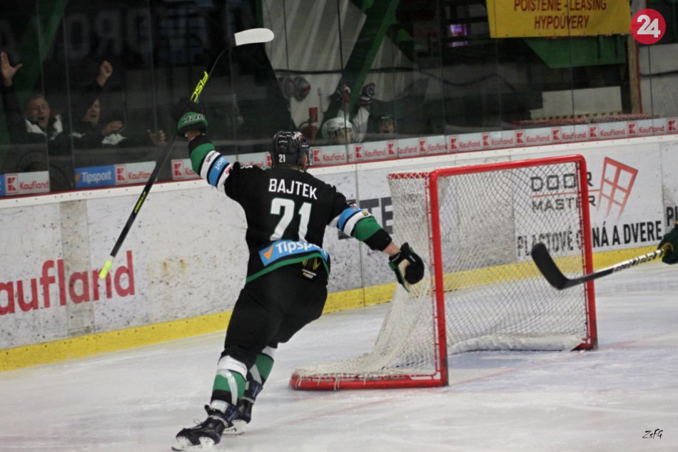 Ilustračný obrázok k článku FOTO: Zámčania privítali Žilinu, tréner s narodeninovým darčekom v podobe výhry