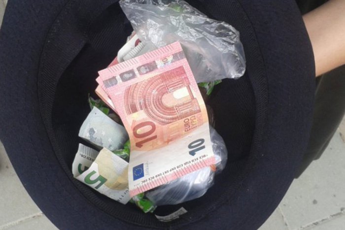 Ilustračný obrázok k článku Falošná bankovka v kostolnej pokladničke: Kto ju tam tak asi hodil?