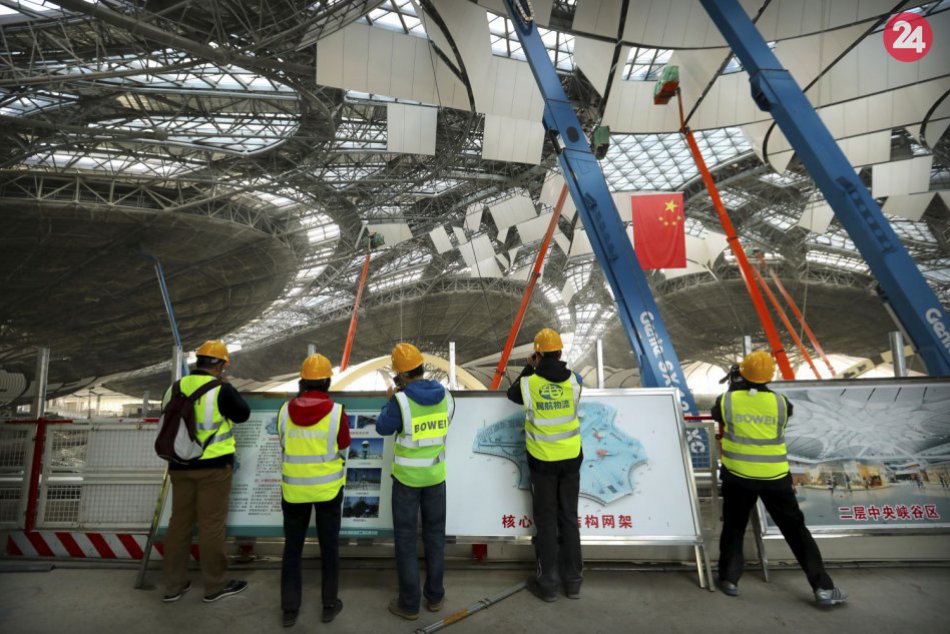 Ilustračný obrázok k článku KURIOZITA DŇA: V Pekingu prebieha výstavba jedného z najväčších letísk sveta