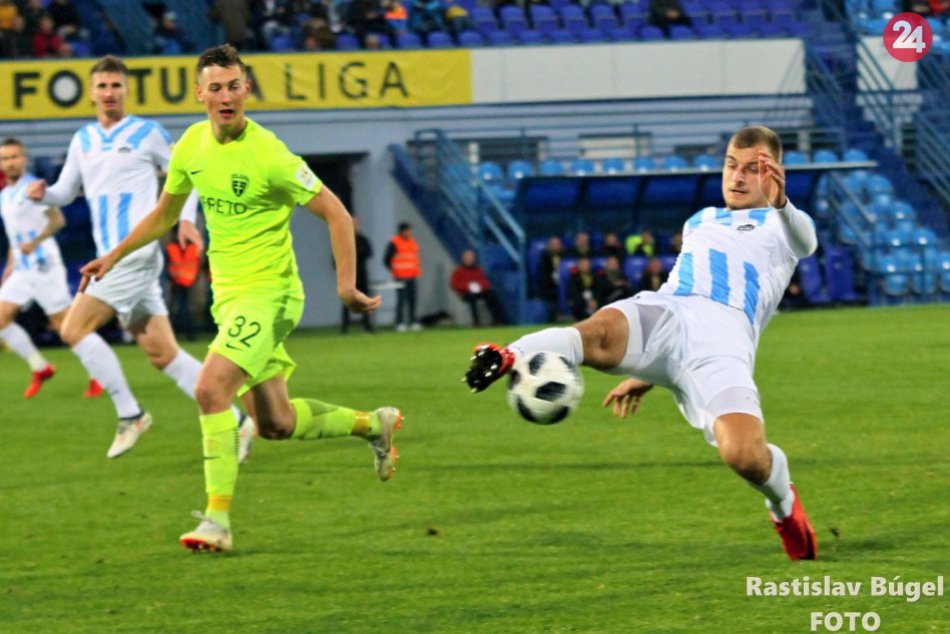 Ilustračný obrázok k článku Pod Čákov hrad zamieril vytúžený stopér: Desiata posila trenčianskeho AS