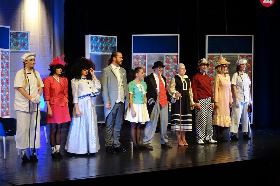 Ilustračný obrázok k článku FOTO a VIDEO: Premiéra nového muzikálu Čarodejnice, sála divadla vypredaná!