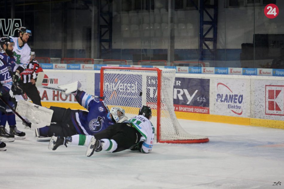 Ilustračný obrázok k článku FOTO: Pod Tatrami strata bodov, Zámky podľahli Popradu najtesnejším rozdielom