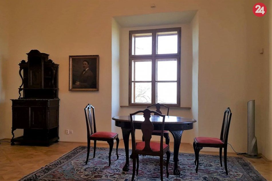 Ilustračný obrázok k článku Zámok Hlohovec otvorený: Zrekonštruovanú dominantu mesta navštívili tisíce ľudí