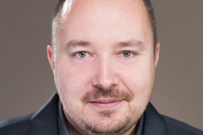 Ilustračný obrázok k článku Prečo nemôže prebiehať v Nových Zámkoch slušná predvolebná kampaň?