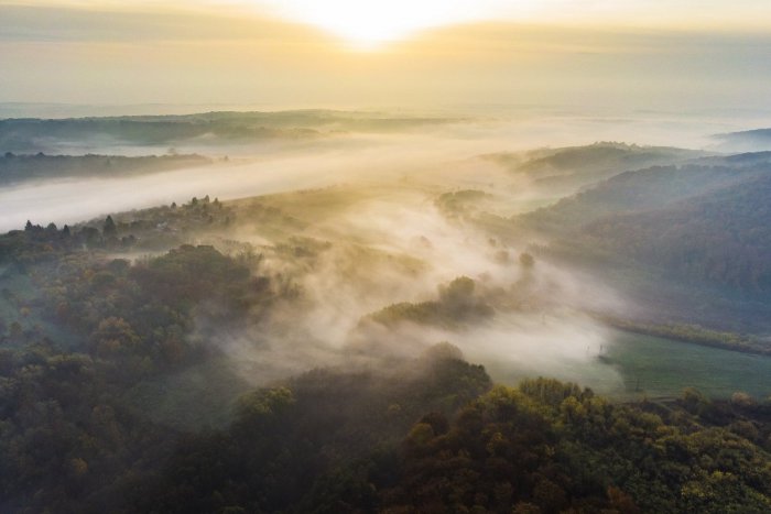 Ilustračný obrázok k článku RANNÁ ŠTVORKA: Utorok bude slnečný s teplotami do 20 stupňov, meniny má Renáta