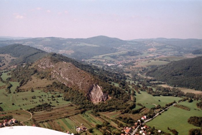 Ilustračný obrázok k článku KVÍZ: Ňechodz ven z holú cegiňú! Uhádnite, čo znamenajú nárečové slová z okolia Trenčína