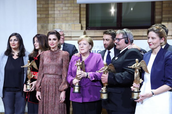 Ilustračný obrázok k článku Jánovi Kuciakovi udelili v Nemecku in memoriam cenu Zlatá Viktória-sloboda tlače