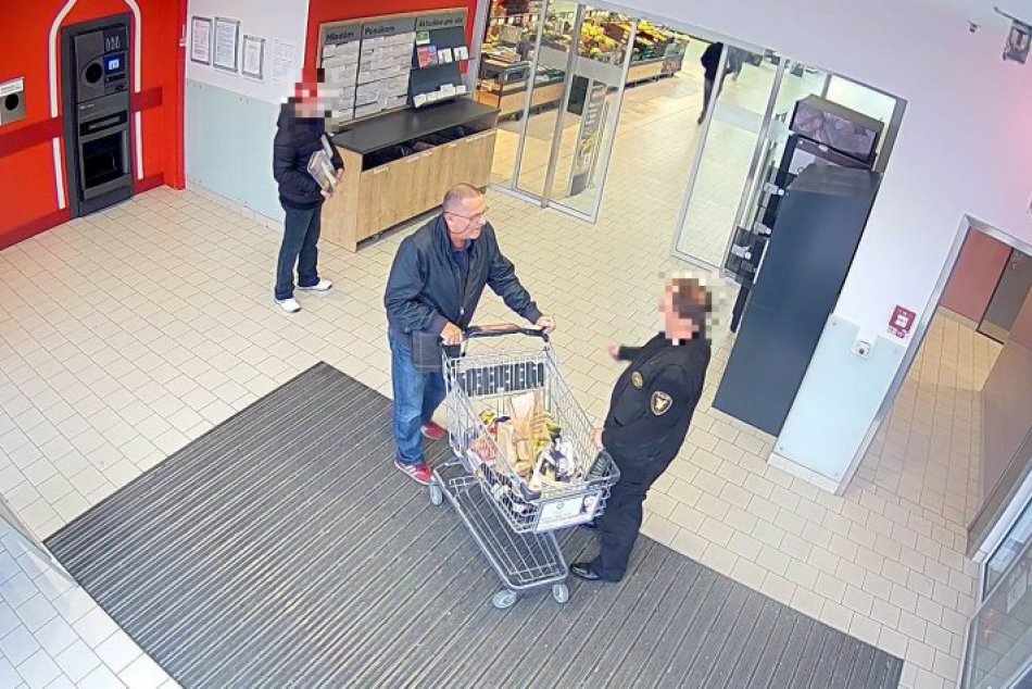 Ilustračný obrázok k článku Čítajte, čo sa podľa polície udialo v prešovskom obchoďáku: Toto je podozrivý!