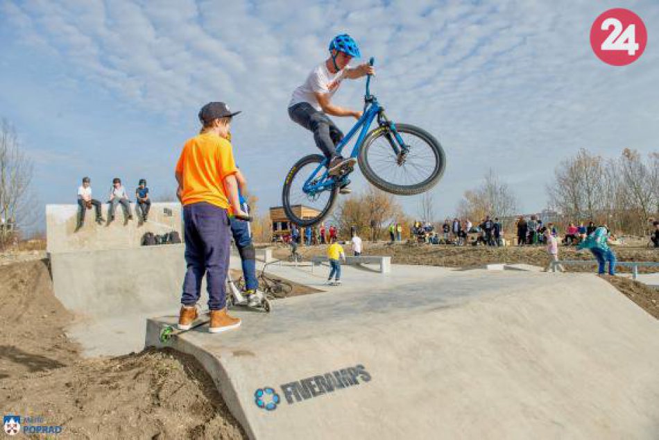 Ilustračný obrázok k článku V Poprade vybudovali betónový skejtpark: Veľká radosť na štyroch kolieskach