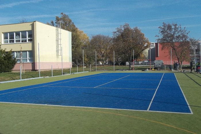 Ilustračný obrázok k článku Úspechy šalianskych žiakov prinášajú ovocie: Po ovále bude ďalšie ihrisko, FOTO