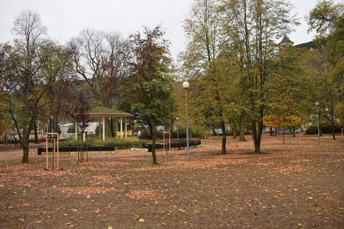 Ilustračný obrázok k článku Obnova zelene v Parku Štefánika je dokončená: Načo všetko sa tam môžeme v jari tešiť? FOTO