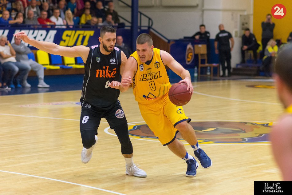 Ilustračný obrázok k článku Iskra Svit – BC Prievidza: Zápas, ktorý sa musel fanúšikom basketbalu páčiť