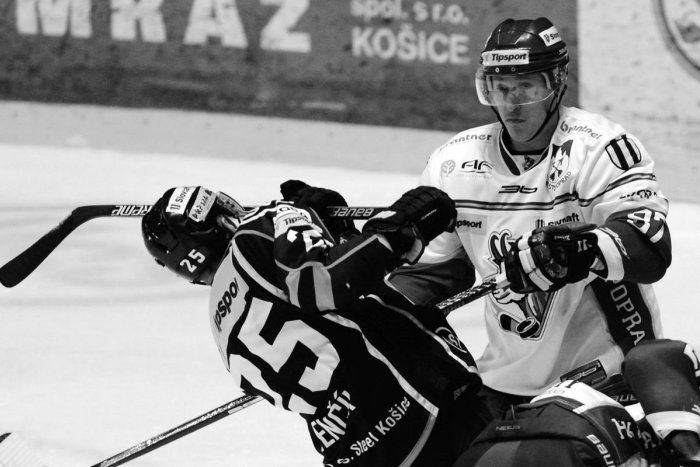 Ilustračný obrázok k článku SVET O SLOVENSKU: Záhady okolo smrti hokejistu Gáborčíka