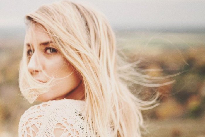 Ilustračný obrázok k článku Humenčanka Lea má novú pesničku s Ukrajincom: A do sveta ju šíria Briti