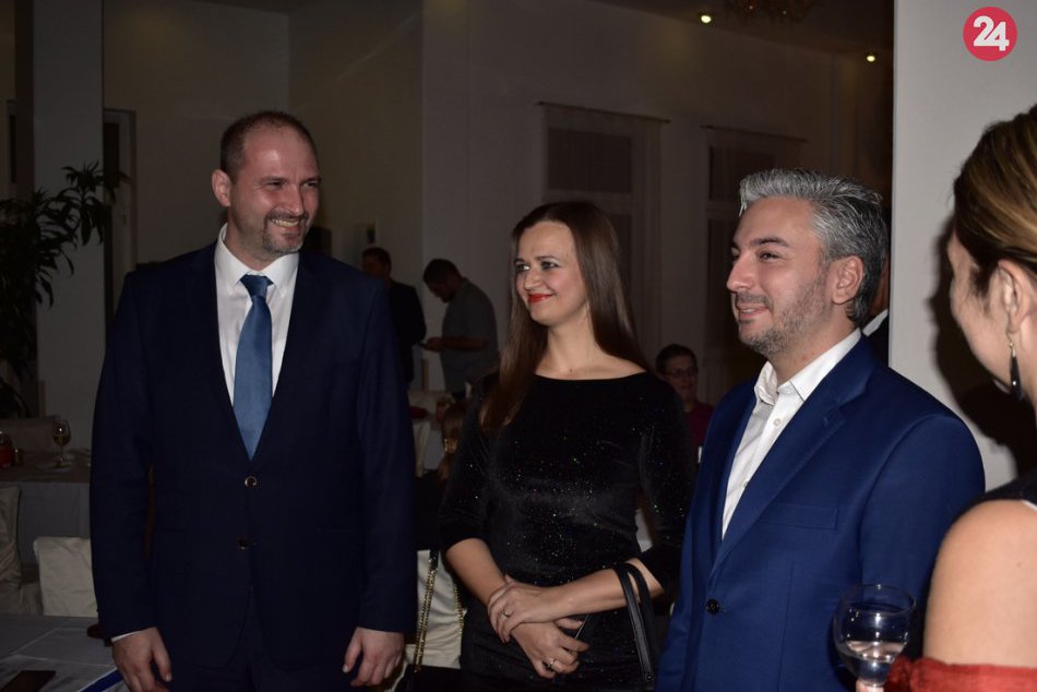 Ilustračný obrázok k článku Primátor Jaroslav Polaček si poriadne prilepší! Poslanci mu navýšili rozprávkový plat