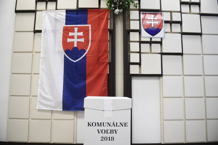 Ilustračný obrázok k článku Volebné miestnosti sú otvorené: V Žilinskom kraji zatiaľ bez problémov