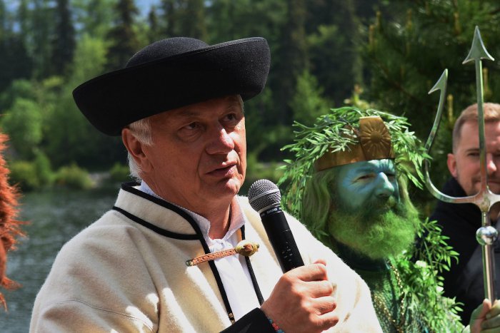 Ilustračný obrázok k článku Slovenský rekordér: Starosta Štrby bude vo funkcii desiate volebné obdobie