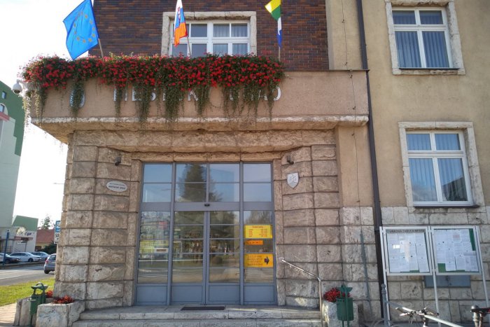 Ilustračný obrázok k článku Zloženie zastupiteľstva v Spišskej: V mestskom parlamente bude sedieť 9 nových poslancov