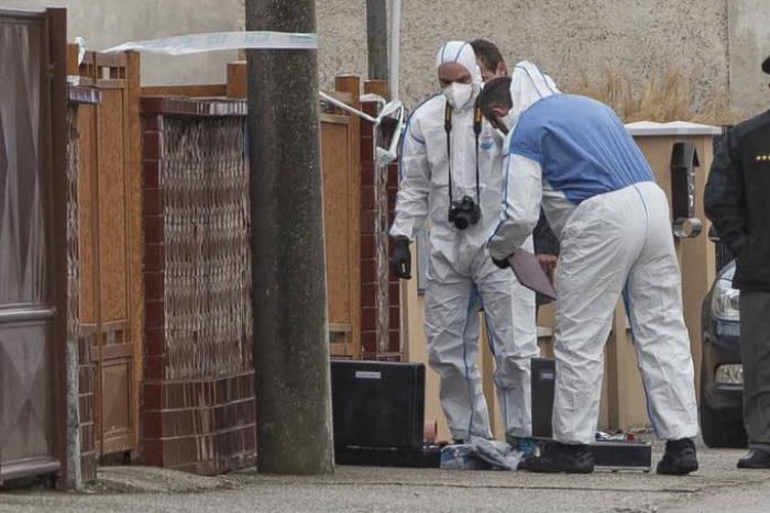 Ilustračný obrázok k článku Objasnili  vraždu manželského páru: Obvinili 39-ročnú ženu