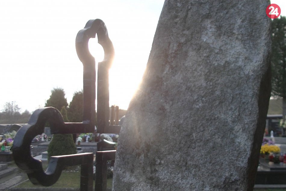 Ilustračný obrázok k článku Úžasné gesto: Štyri desiatky vojakov našli v Novej Lesnej svoj večný pokoj