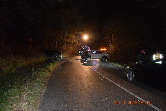 Ilustračný obrázok k článku Pri havárií medzi Šemšou a Malou Idou sa zranili obe vodičky