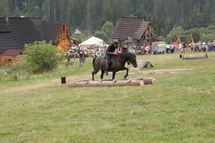 Ilustračný obrázok k článku Tipy na víkend: Vyrazte so zbojníkmi za dobrodružstvom či na lampiónový sprievod