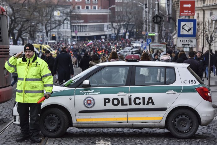 Ilustračný obrázok k článku Dajte si na zvolenských cestách pozor. S týmto PREHĽADOM sa môžete vyhnúť problémom