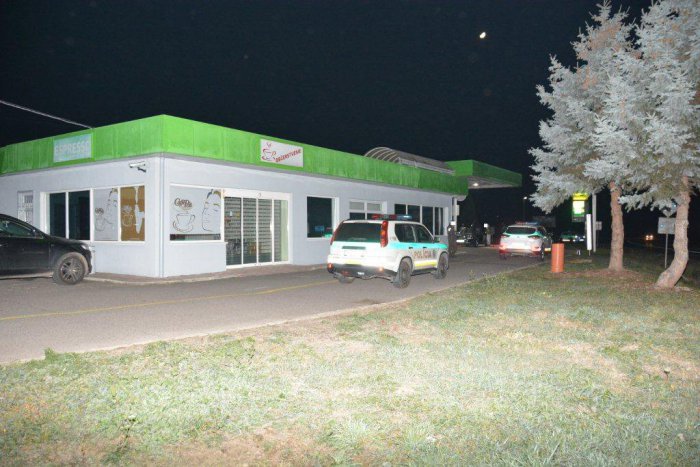 Ilustračný obrázok k článku FOTO z razie na Hliníčana (29): Drogy mal predávať na niekoľkých miestach v okrese