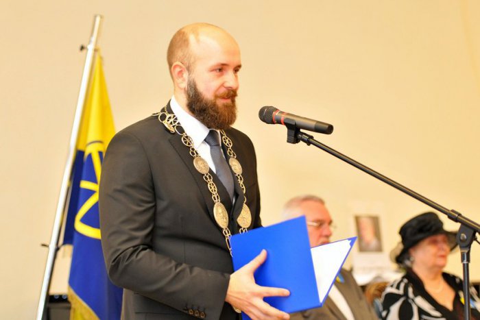 Ilustračný obrázok k článku Platy vedenia mesta: Trnavský primátor zarobil vyše 68-tisíc eur v hrubom