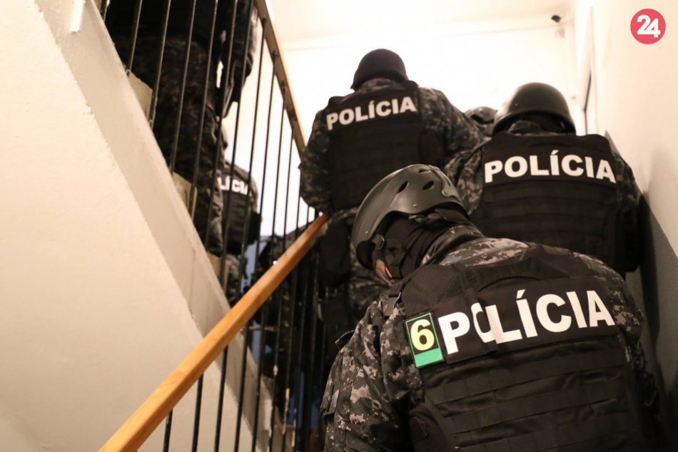 Ilustračný obrázok k článku NAKA si mala údajne ísť po nitrianskeho podnikateľa N. Bödöra: Ten to poprel