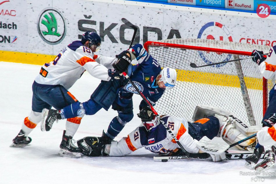 Ilustračný obrázok k článku Nitra nenechala nič na náhodu: Dvadsiatke pripravila osemgólovú nádielku, FOTO