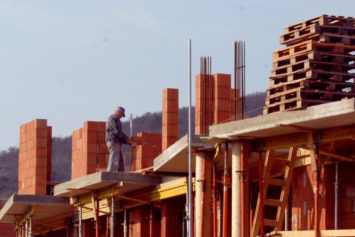 Ilustračný obrázok k článku Zmeny na hypotekárnom trhu: Pre mnohých ľudí sa stáva vlastné bývanie menej dostupným