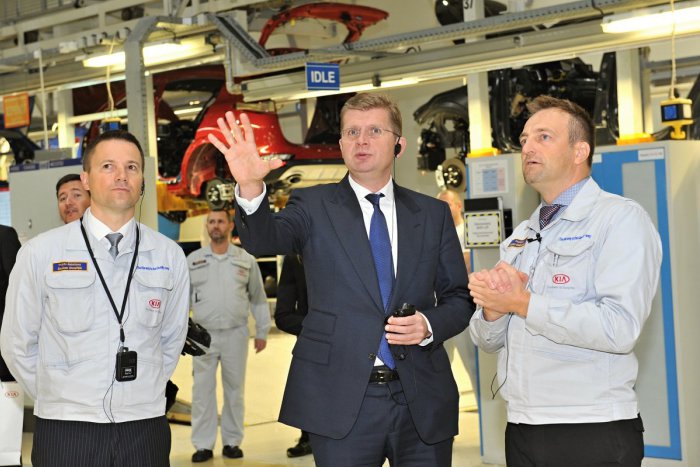 Ilustračný obrázok k článku Minister Žiga: Vláda SR je pripravená podporiť investície závodu Kia, VIDEO