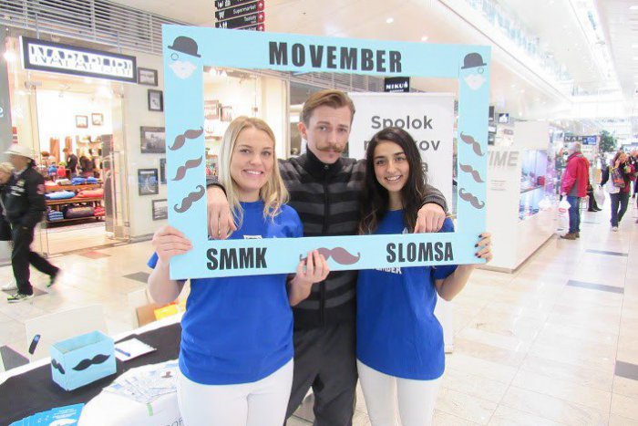 Ilustračný obrázok k článku Medici opäť organizujú Movember, aby upozornili mužov na hrozbu rakoviny semenníkov