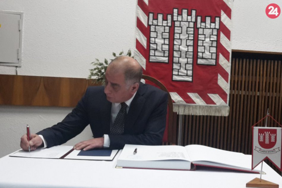 Ilustračný obrázok k článku Nový riaditeľ nemocnice v Považskej má jasnú prioritu: Dokedy to chce stihnúť?