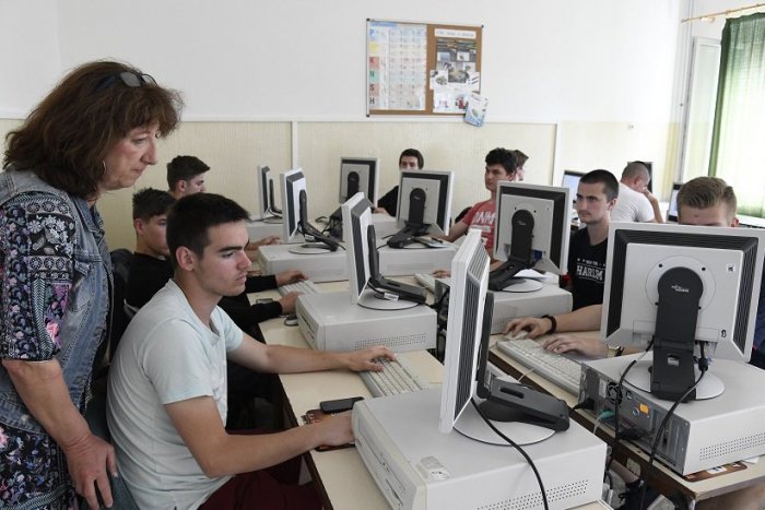 Ilustračný obrázok k článku Dobré správy pre študentov: Trnavský kraj zmodernizuje tri stredné školy