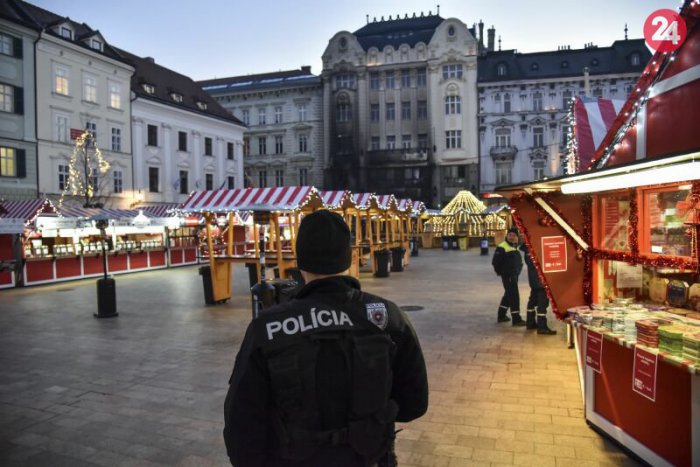 Ilustračný obrázok k článku Vianočné trhy na Hlavnom námestí sú po požiari opäť otvorené