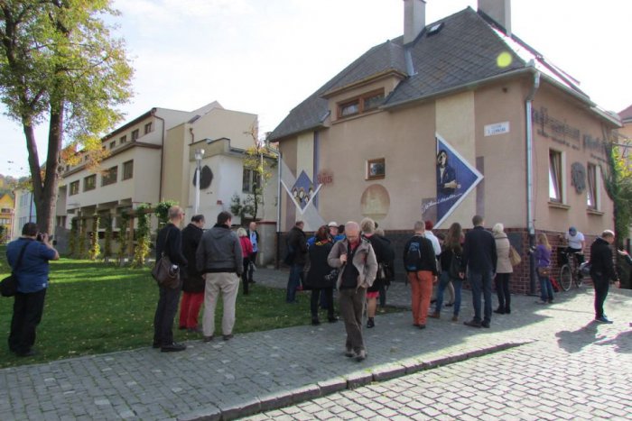 Ilustračný obrázok k článku Unikátna ulička v centre Bardejova: Odohrá sa tu spomienkový koncert na Johna Lennona