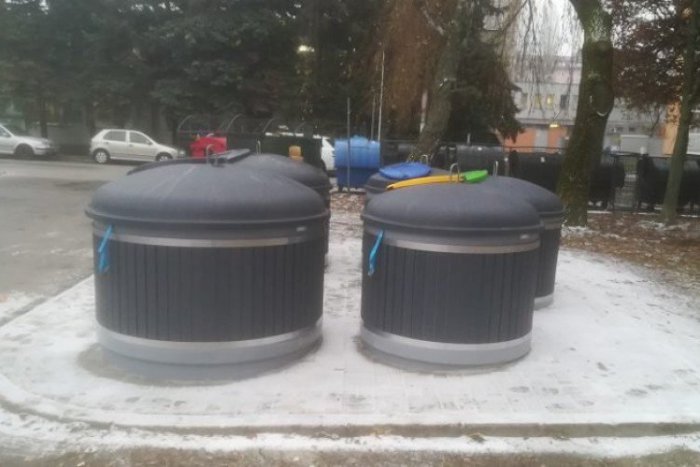 Ilustračný obrázok k článku Polopodzemné kontajnery majú už aj v Starom Meste