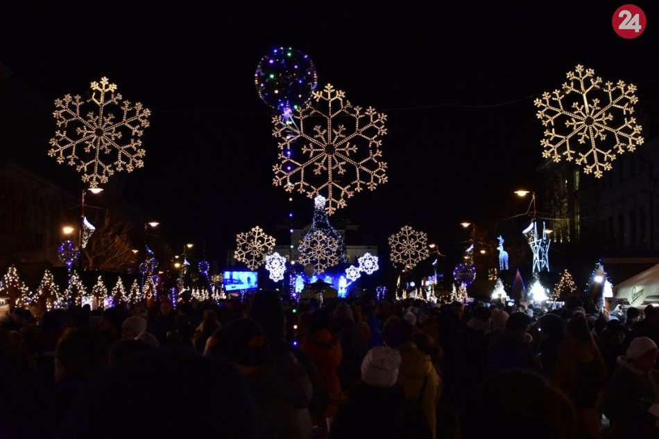 Ilustračný obrázok k článku Košické Vianoce budú skromnejšie: Stánky na Hlavnej nebudú