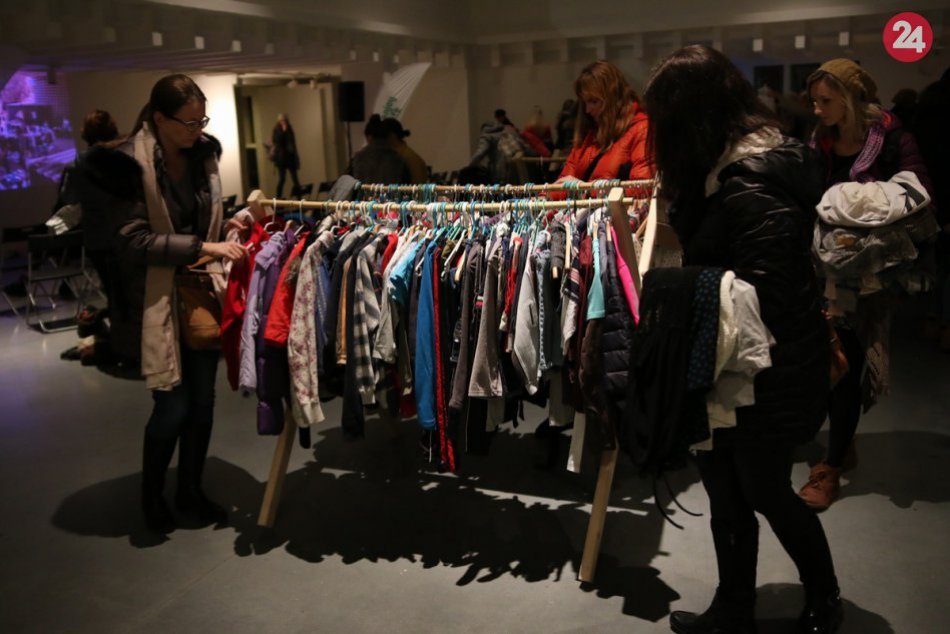 Ilustračný obrázok k článku Perfektná akcia mieri do Trnavy: Prineste nevyužité oblečenie, odnesiete si nové