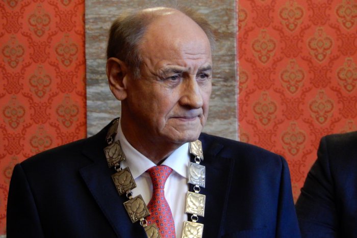 Ilustračný obrázok k článku Staronový primátor I. Čombor: Treba ďalej bojovať za cestné komunikácie v Ružomberku