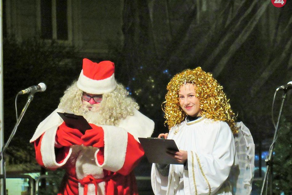 Ilustračný obrázok k článku Do humenskej osady Podskalka zavíta cez víkend Mikuláš: Rozdá 400 balíčkov