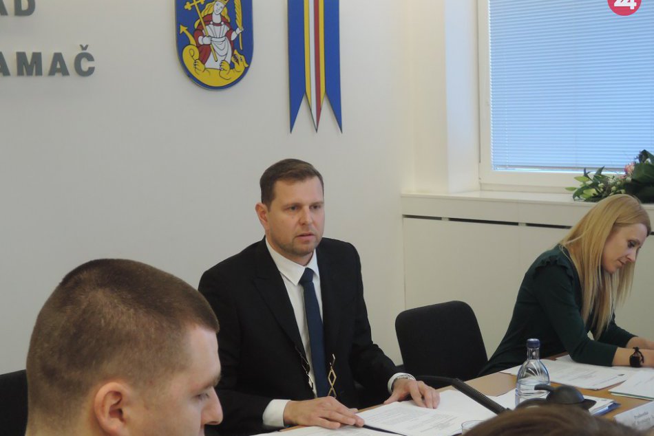 Ilustračný obrázok k článku Starosta Lamača L. Baňacký chce dať podnetom občanov väčší priestor