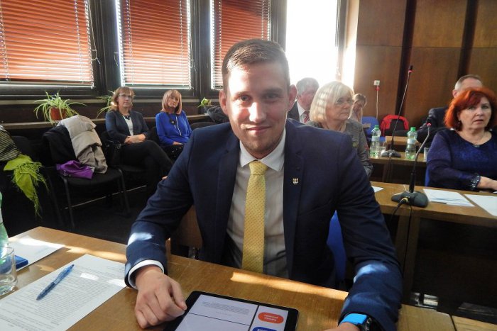 Ilustračný obrázok k článku Najmladší žiarsky poslanec Tomáš Fábry (29): Že ma zvolili, som sa dozvedel až z esemesiek