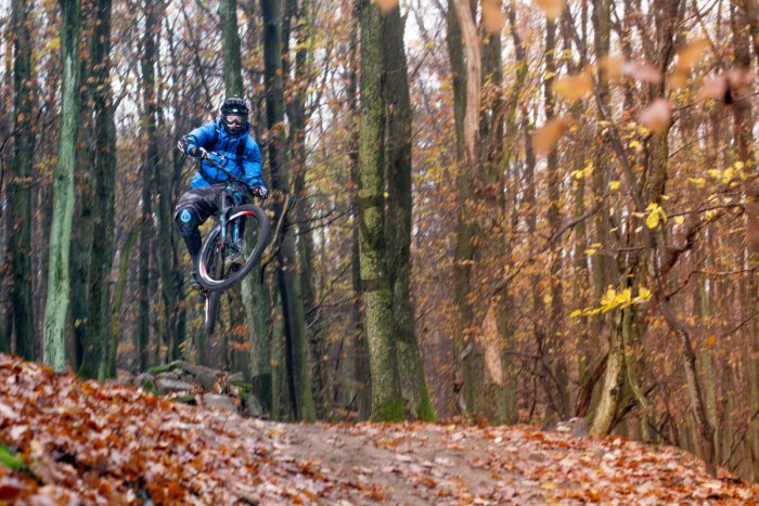 Ilustračný obrázok k článku FOTO: Fanúšikovia divokej jazdy na bicykli sa môžu vyblázniť na novej cyklotrase
