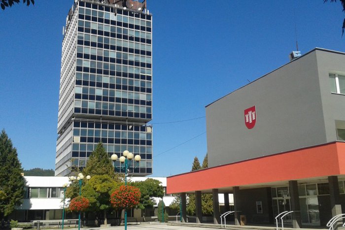 Ilustračný obrázok k článku Budeme platiť viac? Mesto Považská Bystrica chce zvýšiť dane