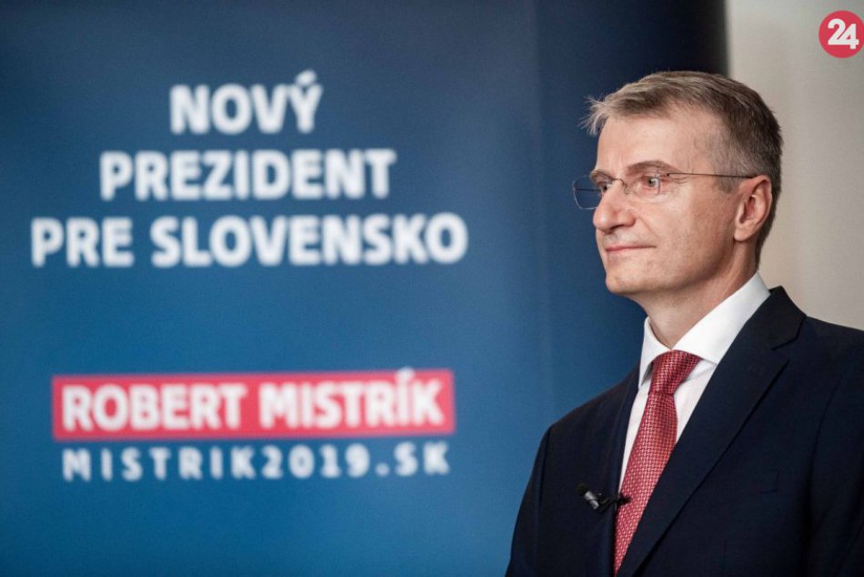 Ilustračný obrázok k článku Výsledky najnovšieho prieskumu: Ľudia by za prezidenta volili Mistríka pred Bugárom