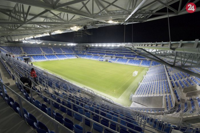 Ilustračný obrázok k článku Štát neodkúpi Národný futbalový štadión: Vláda podáva trestné oznámenie